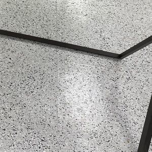 Meet your Posher, Eva